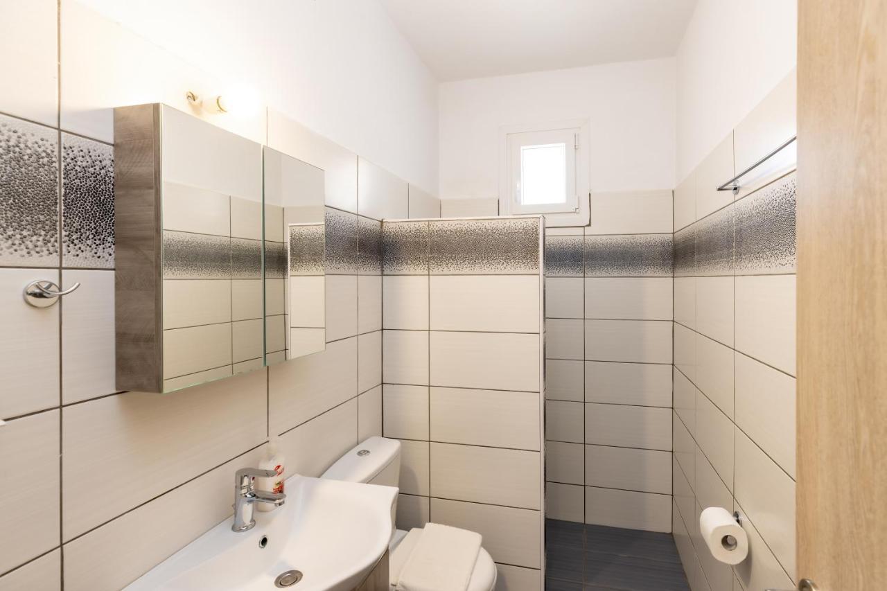 Peris Rooms Kamares  Luaran gambar