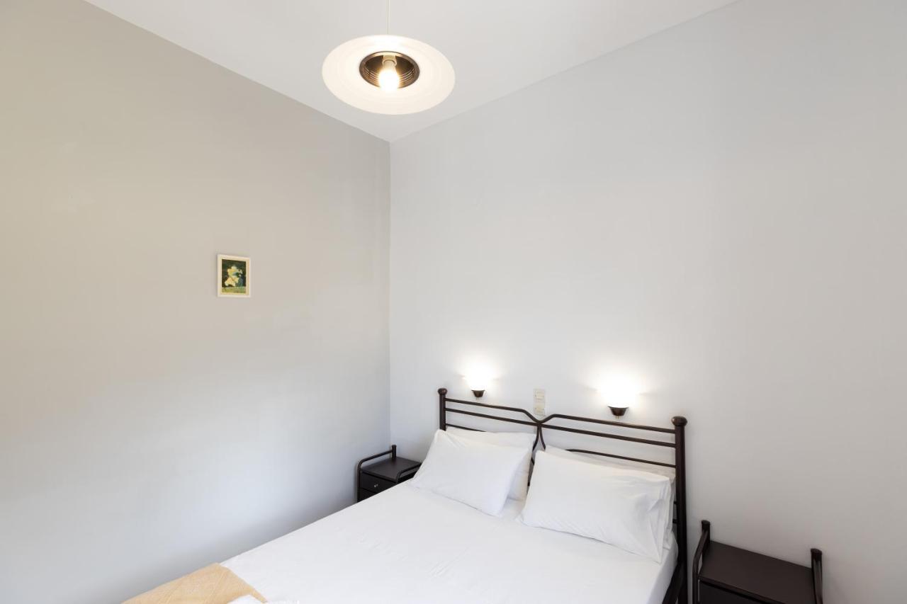 Peris Rooms Kamares  Luaran gambar