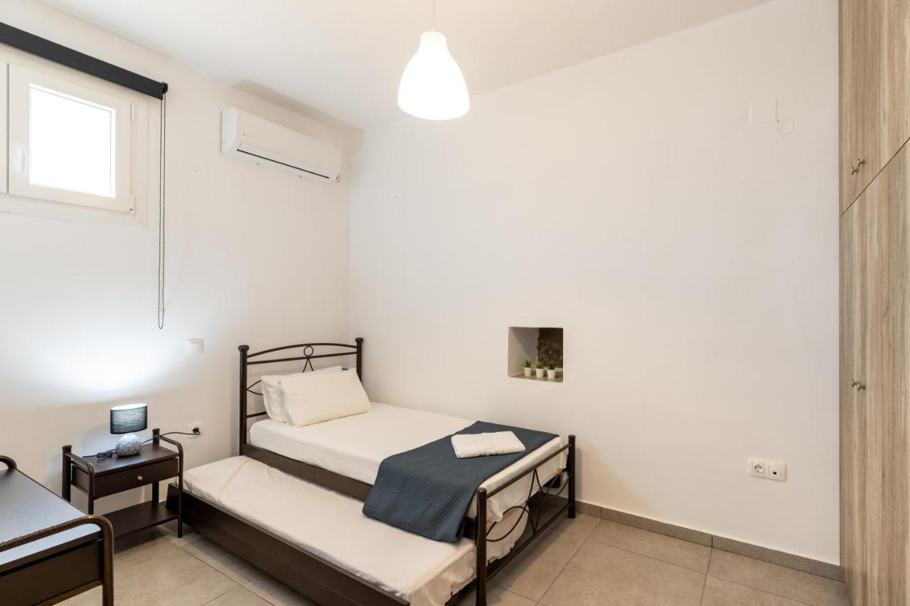 Peris Rooms Kamares  Luaran gambar